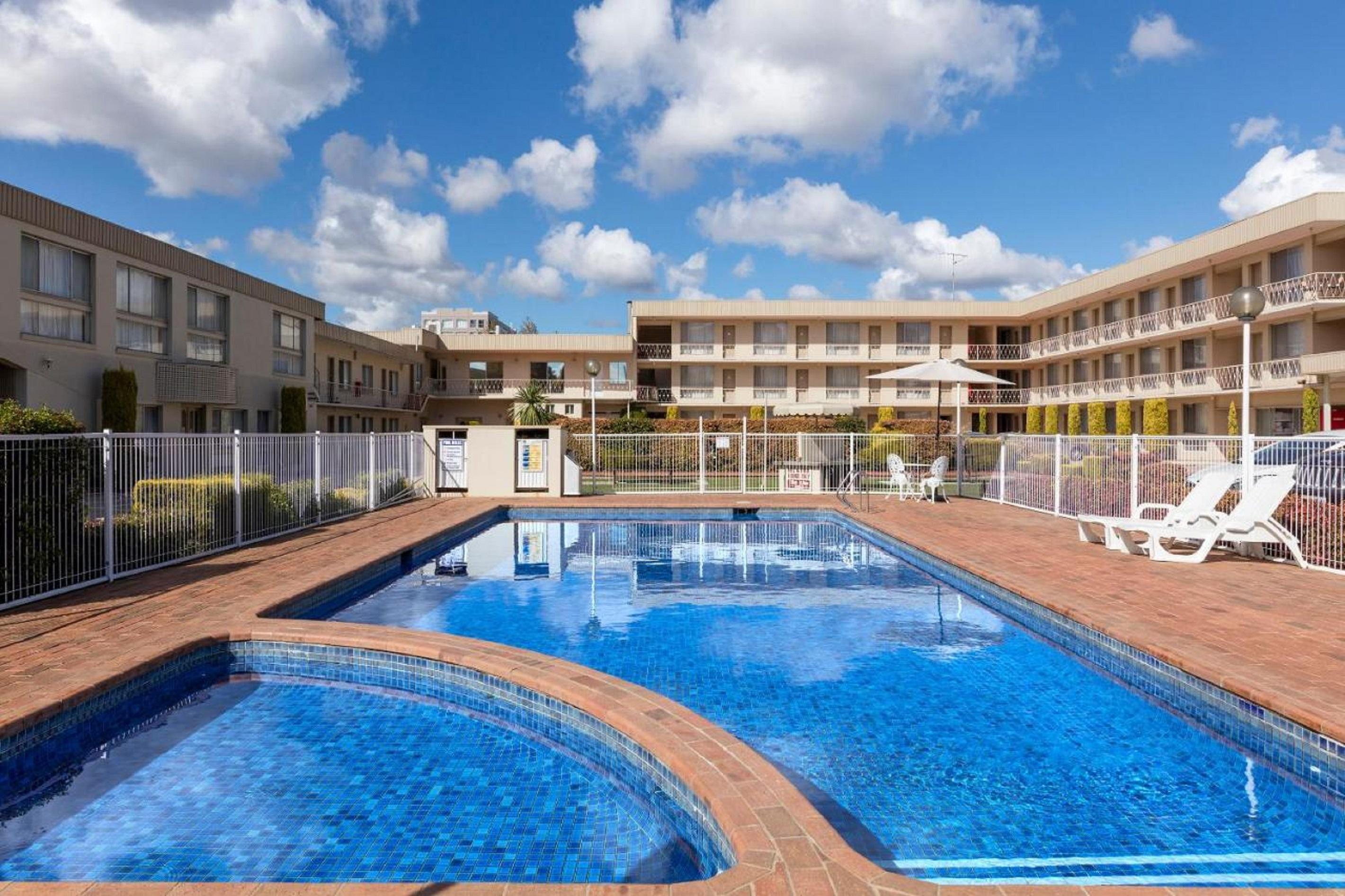 Breakfree Queanbeyan Motel Kültér fotó